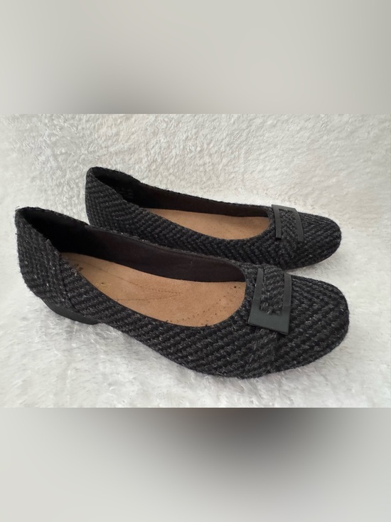 Clarks Shoes - Clarks Cushion Soft black/gray herringbone tweed textile flats size 7.5M womens